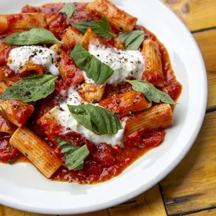 Pomodoro with burrata