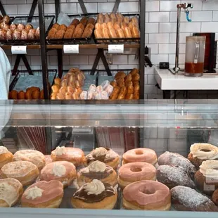 food, donuts, dough desserts