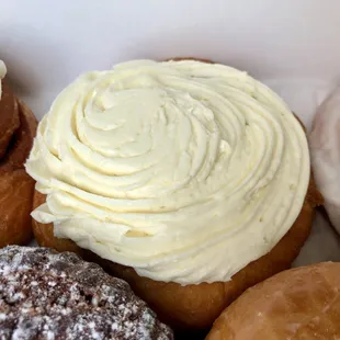 Sourdough Cinnamon Bun