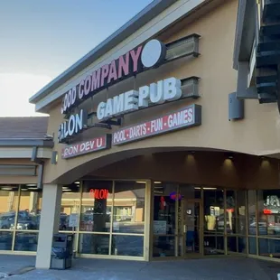 Good Company Restaurant & Bar