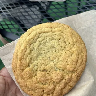 Lemon cookie