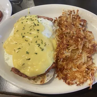 Eggs Benedict