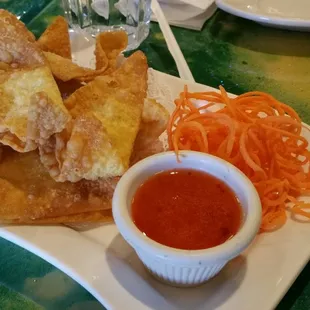Fried wonton