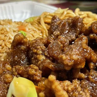 Spicy crispy beef combo