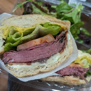 Pastrami Royal Sandwich