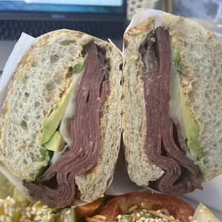 Pastrami Extreme Sandwich