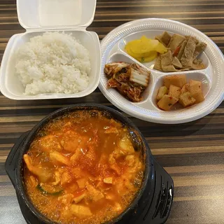 Tofu Soup with Dumplings