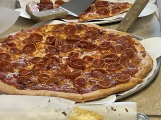 Payne's Pizza & More