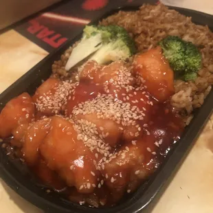 Dinner combo platter sesame chicken fried rice