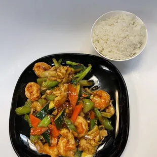 2. Shrimp with Vegetables