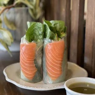 Salmon Garden Rolls
