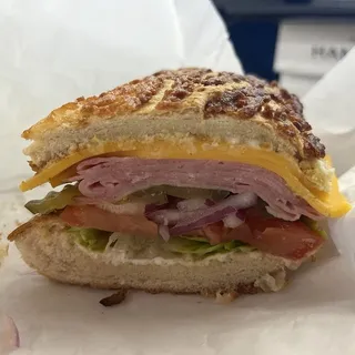 Ham and cheese bagel