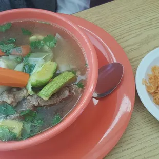 Caldo de res