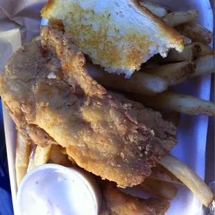 Toast, chicken n fries Sssoooooo good!! 2.99!