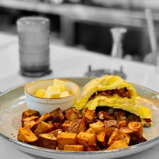Pork belly omelette  | @whaevaeats