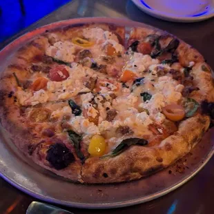 Paco Blanco + red sauce, Chix saus, baby heirloom toms, ricotta 10&quot; just $15, 72hr cold fermented dough incredible value! Oct 2024
