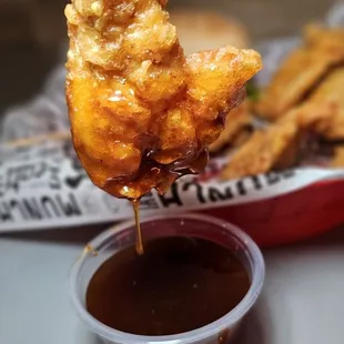 chicken wings and fried chicken, food