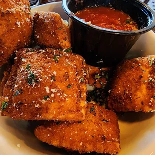 Fried ravioli. 8/10. Very full of cheese and tasty seasoning