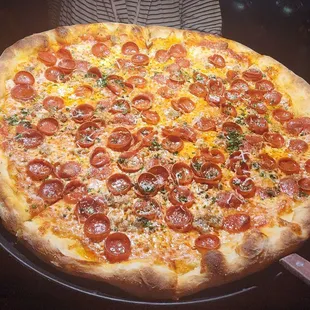 Double pep with sausage Brooklyn style.... 5/5 they finally adjusted the food quality and its up to par just like the other location