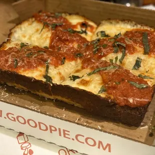 Gluten Free Detroit Style Detroit Cheese - 8x10 inch- 4 slices