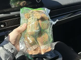 Deals Outlet Bin Store