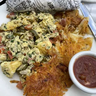 Spicy Ground Turkey Scramble