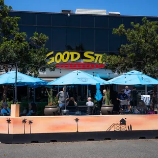 Awesome outdoor dining!