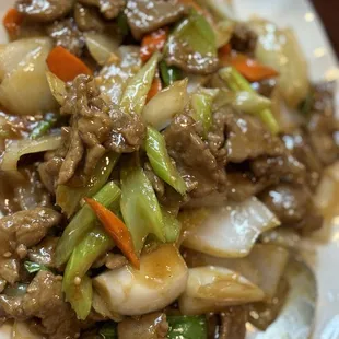 Ginger and Green onions with beef