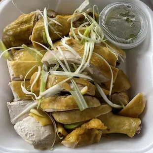 Ginger &amp; Green Onion with Steamed Chicken