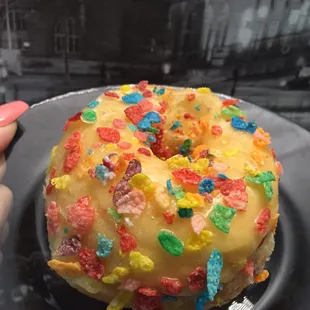 Tried their new cereal donut today, "fruity pebbles." My kids loved it.