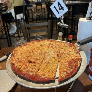 Mac and Cheese Pizza