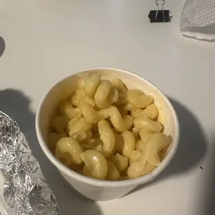 The macaroni I received on the Evans and Broadway location