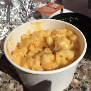 Macaroni on the 1st Ave &amp; Wadsworth St location