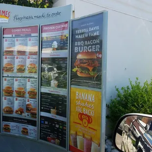 Got 5he Terrel Davis burger!!