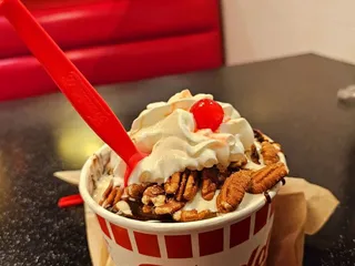 Freddy's Frozen Custard & Steakburgers
