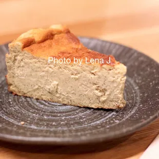 Roasted Oolong Tea Basque Cheesecake ($14) - charcoal roasted dong-ding oolong tea from Nantou. It&apos;s good! Strong tea flavor, not too sweet.