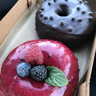 Valrhona Chocolate Crunch