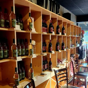 Side room with wines
