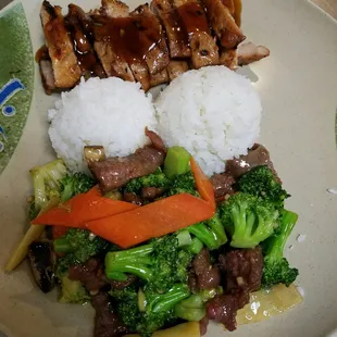 Special Number 2. Broccoli beef and Teriyaki Chicken Combo