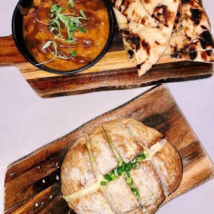 Aloo Masala + Garlic Bread