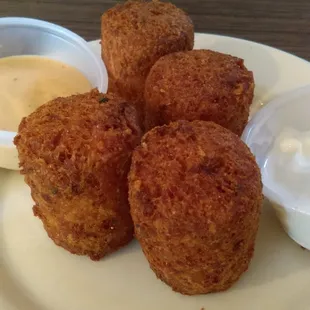 Loaded tots, served with sour cream and chipotle mayo.