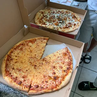 Cheese and Buffalo Chicken Pizza