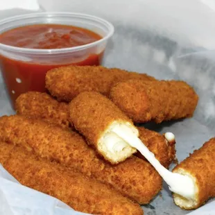 Mozzarella sticks