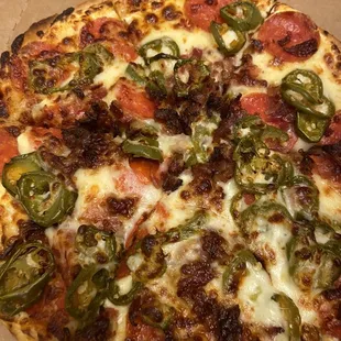 Jalapepperpopper pizza - so good!