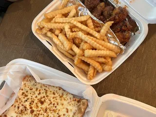 Mama Mia Pizza And Wings