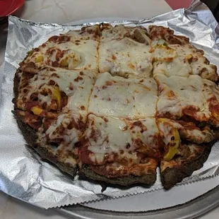 The Stinger on spinach crust