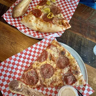 Traditional Pepperoni Slice