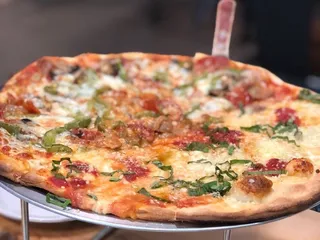 Muzzarella Pizza & Italian Kitchen