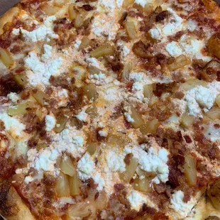 Red sauce, ricotta, pineapple &amp; bacon small pizza