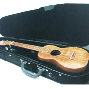 “KoAloha Concert Ukulele with hard case.  Mele Kalikimaka 2016.”
